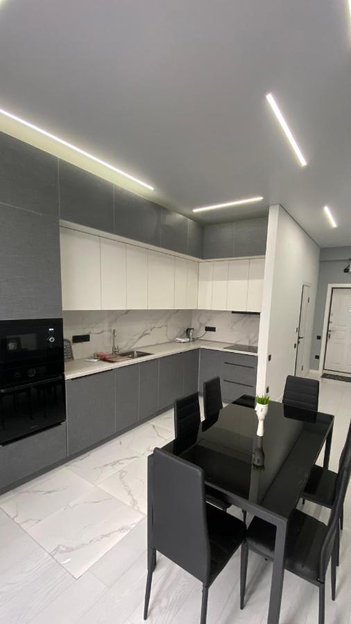 Heaven Apartment Mountain View Almaty Exterior photo