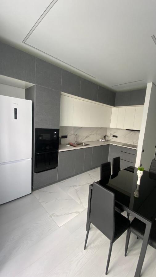 Heaven Apartment Mountain View Almaty Exterior photo