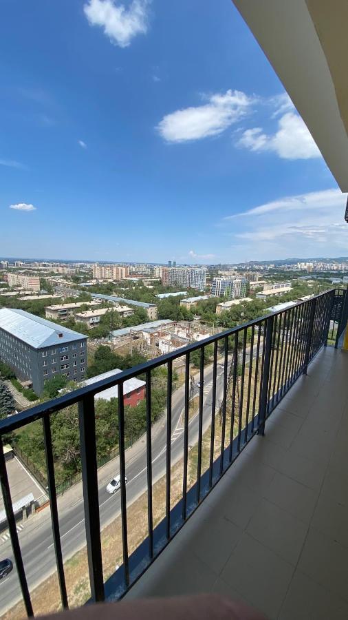 Heaven Apartment Mountain View Almaty Exterior photo